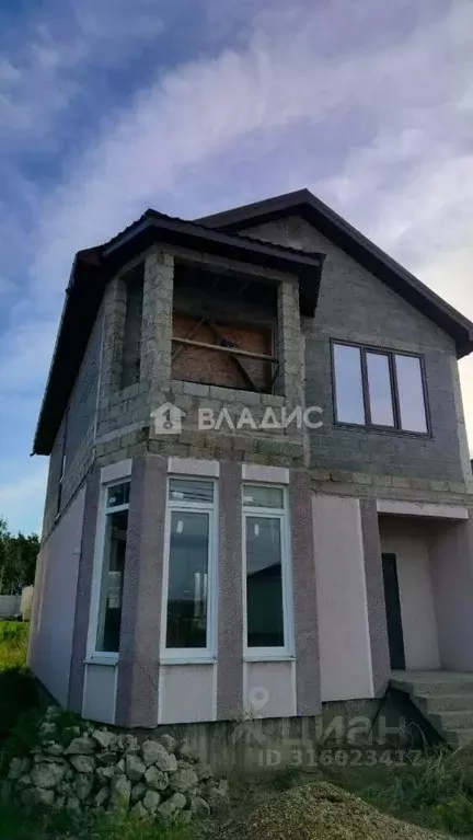 Дом в Краснодарский край, Новороссийск городской округ, с. Гайдук ул. ... - Фото 0