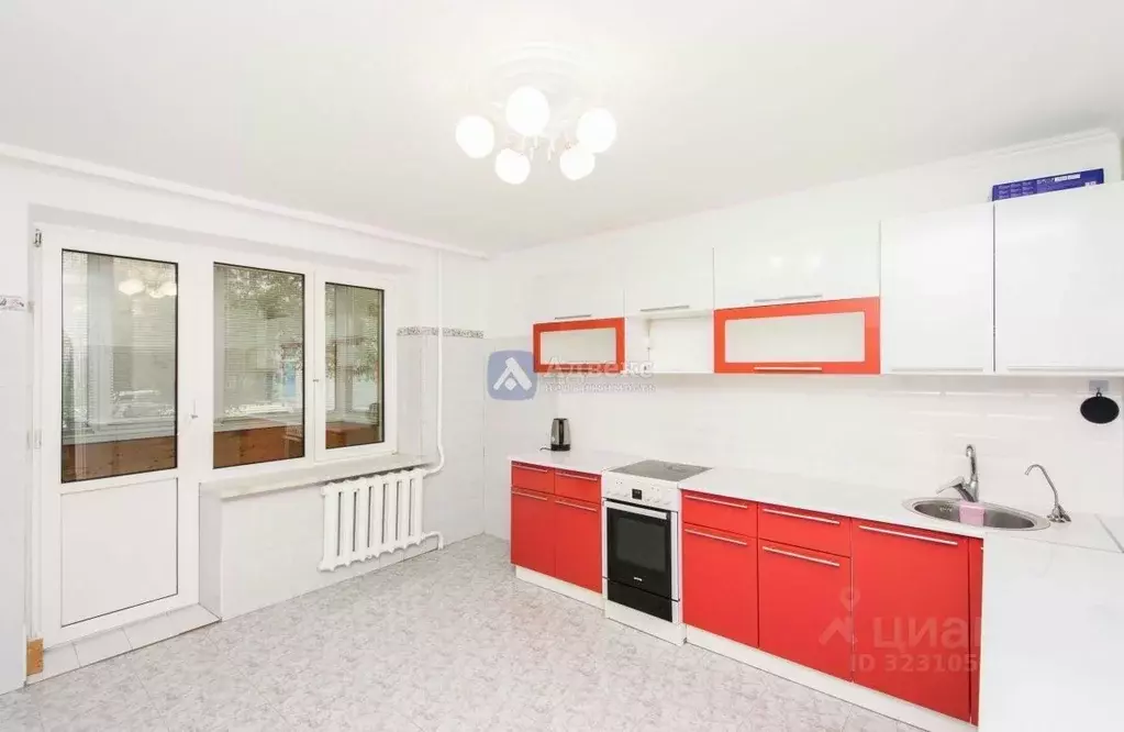 3-к кв. Тюменская область, Тюмень ул. Московский Тракт, 143 (86.1 м) - Фото 1