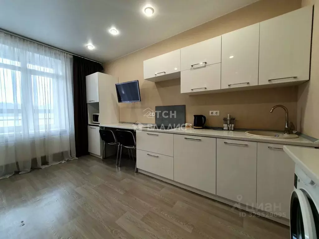 Студия Московская область, Мытищи бул. Тенистый, 19 (22.0 м) - Фото 2