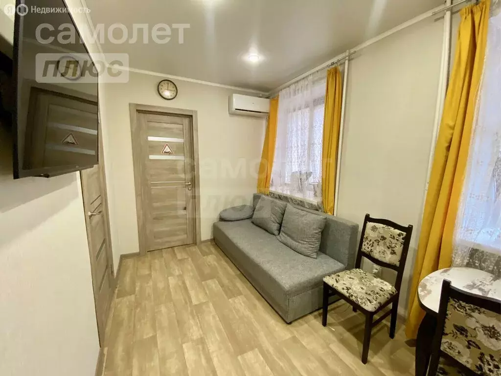 3-комнатная квартира: Оренбург, Беляевская улица, 33 (44.1 м) - Фото 0