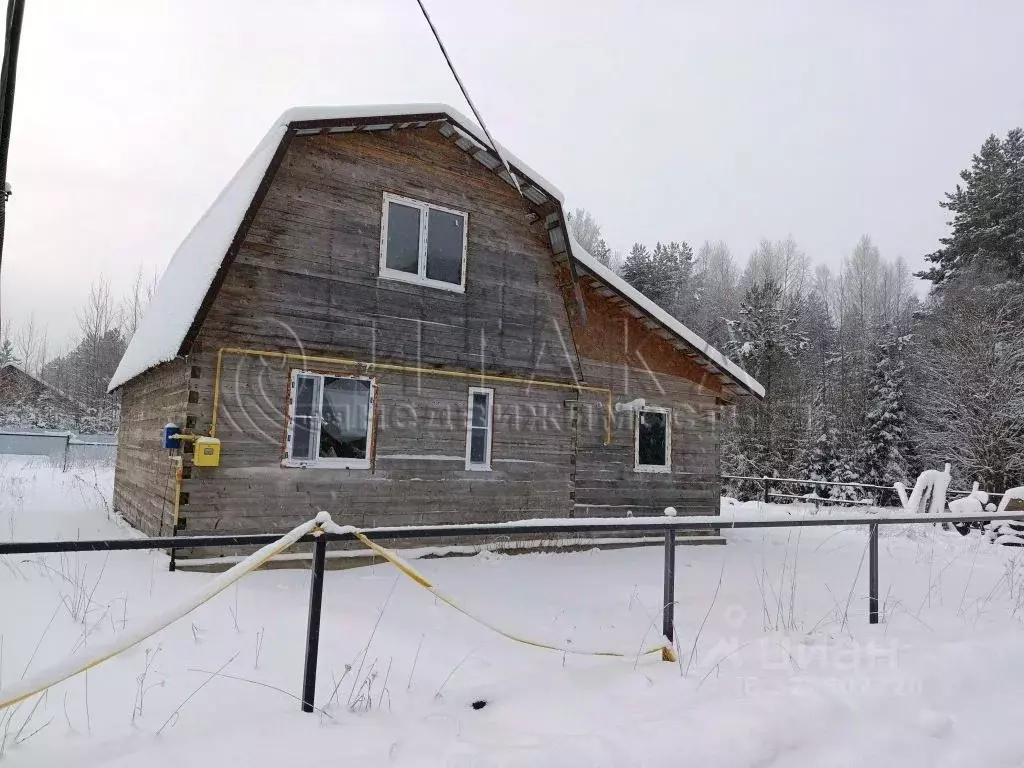 Дом в Ленинградская область, Лодейнопольский район, Янегское с/пос, ... - Фото 1