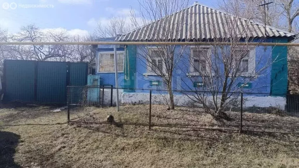 Дом в село Голофеевка, Зелёная улица (38.5 м) - Фото 1