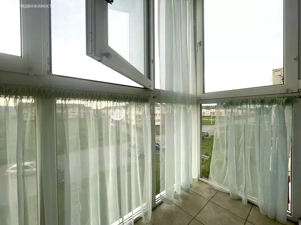 3-комнатная квартира: Уфа, микрорайон Максимовка, Юшатырская улица, 15 ... - Фото 0
