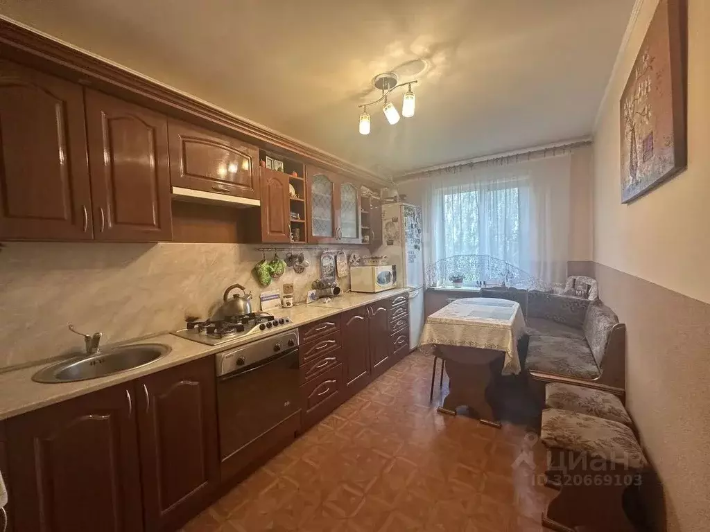 2-к кв. Брянская область, Почеп ул. Строителей, 17 (62.3 м) - Фото 1