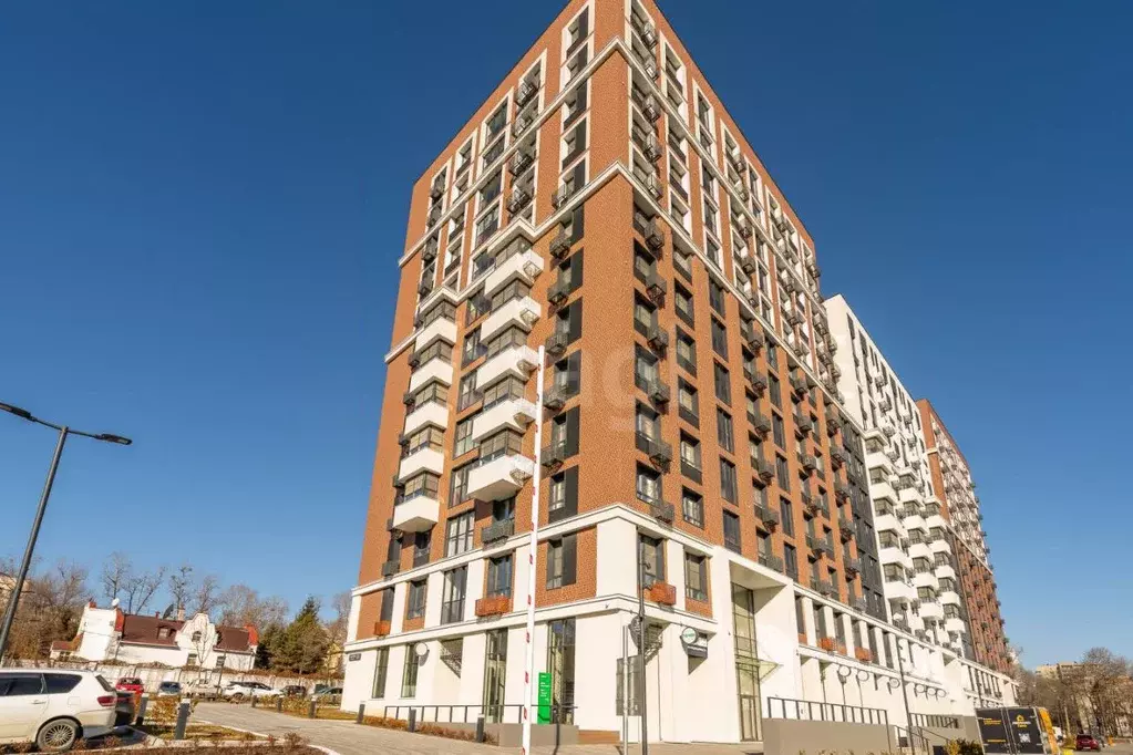 3-к кв. Хабаровский край, Хабаровск ул. Джамбула, 3 (90.1 м) - Фото 1