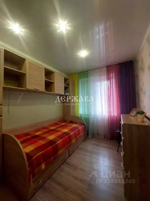 Комната Белгородская область, Старый Оскол Интернациональный мкр, 45 ... - Фото 1