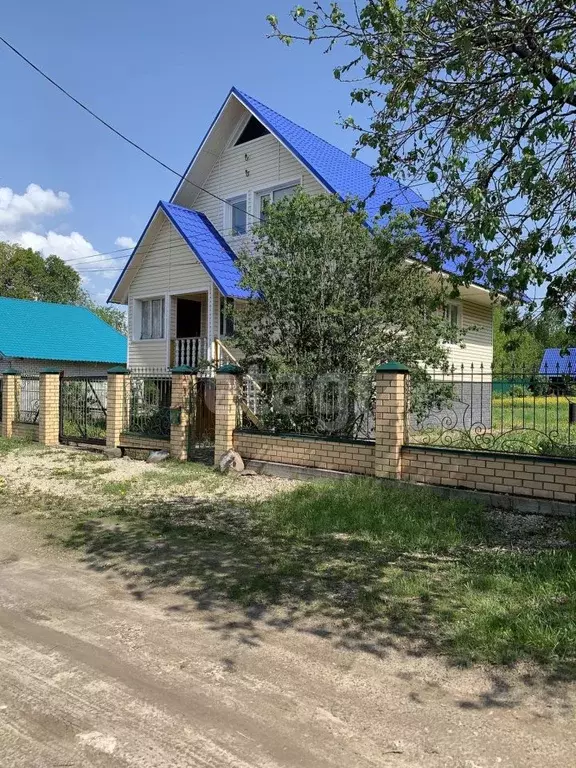 Дом в Коми, Сыктывкар городской округ, Краснозатонский пгт ул. ... - Фото 1