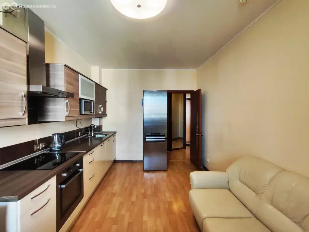1-комнатная квартира: Екатеринбург, улица Фролова, 31 (42 м) - Фото 1