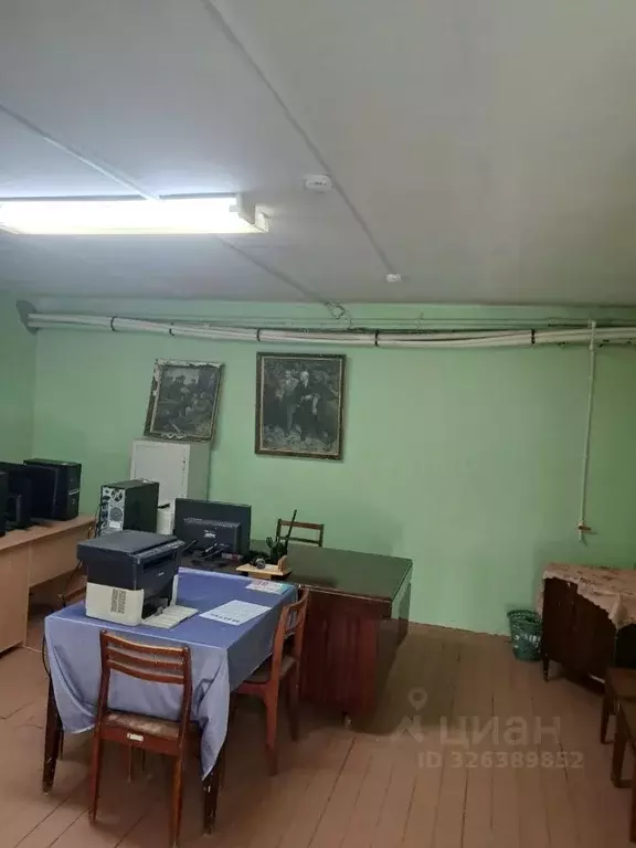 Помещение свободного назначения в Удмуртия, Можга Можгинский район, ... - Фото 1