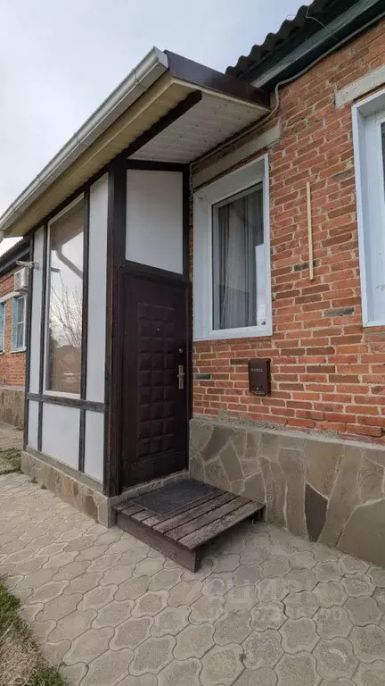 2-к кв. Адыгея, Майкоп ул. Ушинского, 16 (34.0 м) - Фото 0