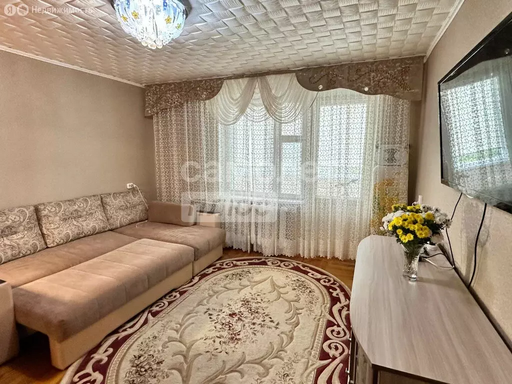 4-комнатная квартира: Тихорецк, улица Подвойского, 133А (74.7 м) - Фото 1