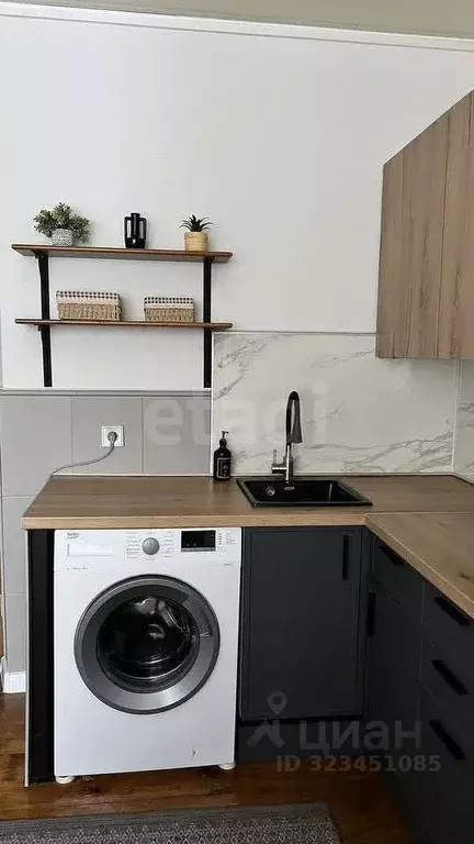 Таунхаус в Омская область, Омск ул. Завертяева, 11к4 (93 м) - Фото 0