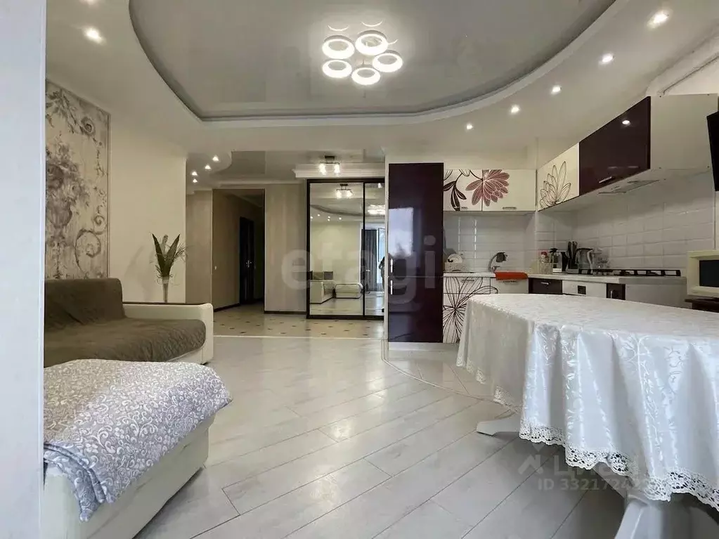 2-к кв. Татарстан, Казань ул. Салиха Батыева, 21 (65.5 м) - Фото 1
