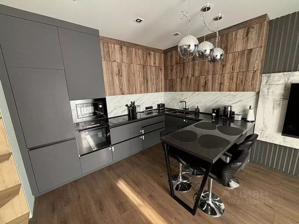 1-к кв. Тюменская область, Тюмень ул. Газовиков, 79 (47.0 м) - Фото 1