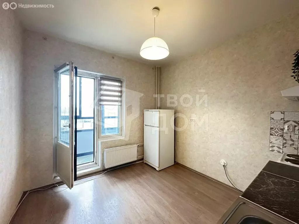 1-комнатная квартира: Санкт-Петербург, Парашютная улица, 27к2 (35 м) - Фото 1