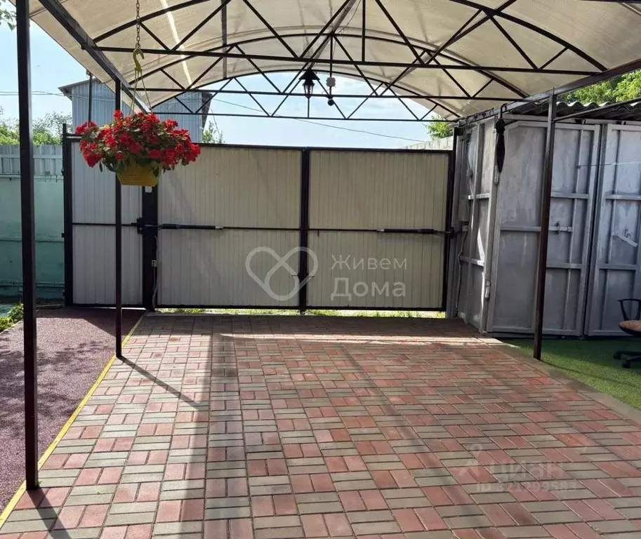 3-к кв. Волгоградская область, Волгоград Пугачевская ул., 9А (93.2 м) - Фото 2