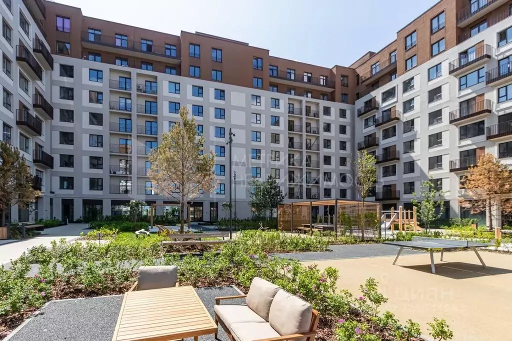 3-к кв. Тюменская область, Тюмень ул. Тимирязева, 8к1 (95.6 м) - Фото 1