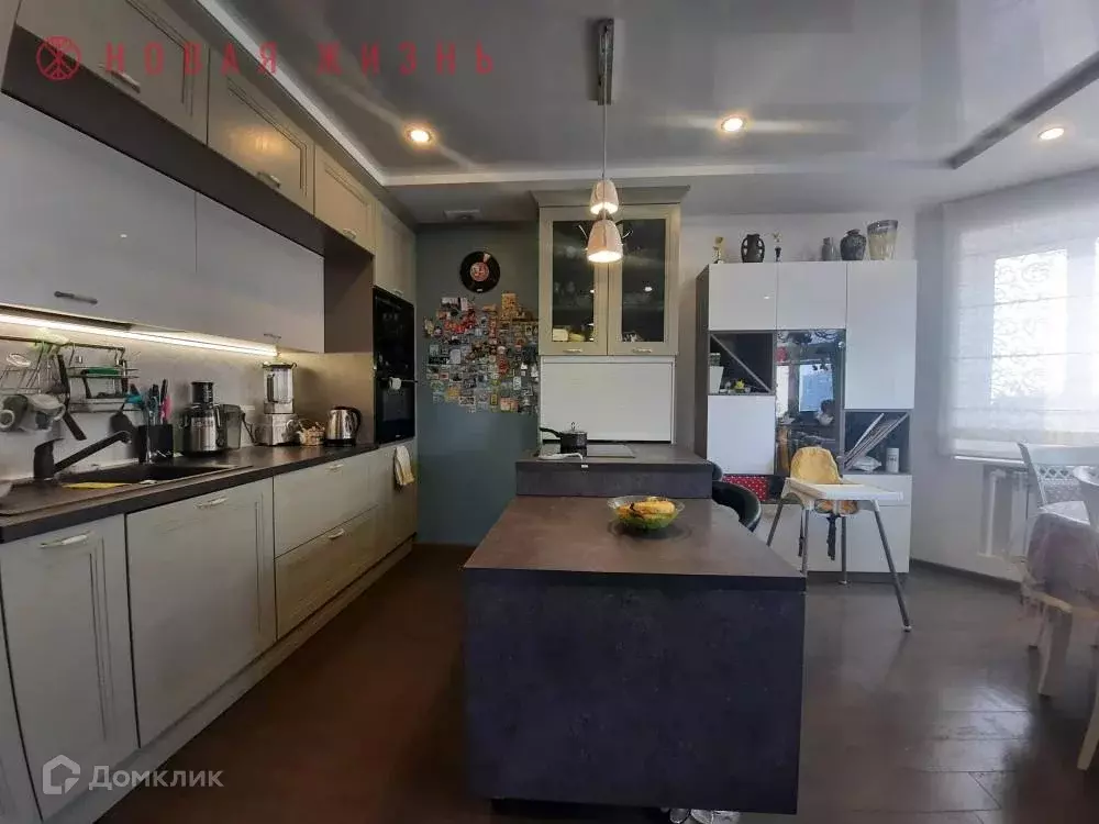 Продаётся 4-к квартира, 130 м - Фото 0