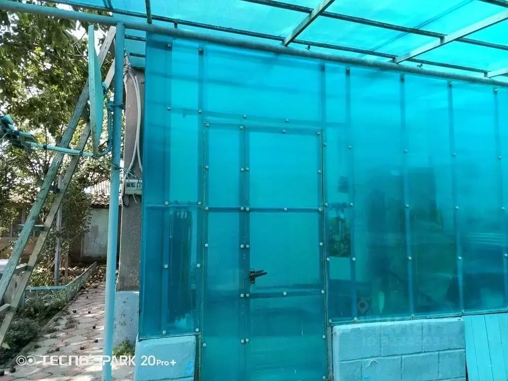 Дом в Краснодарский край, Крымский район, Варениковская ст-ца  (66 м) - Фото 2