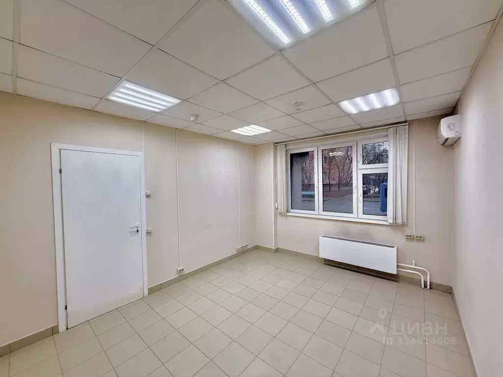 Помещение свободного назначения в Москва Береговой проезд, 7 (84 м) - Фото 1