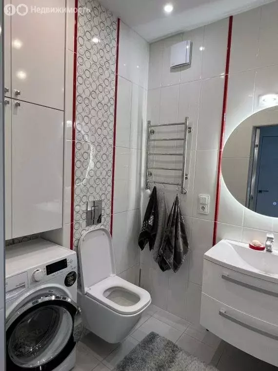 3-комнатная квартира: Самара, улица Маяковского, 95 (66 м) - Фото 0