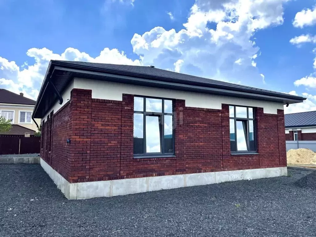 Дом в Ростовская область, Аксай проезд Петровский (125 м) - Фото 1