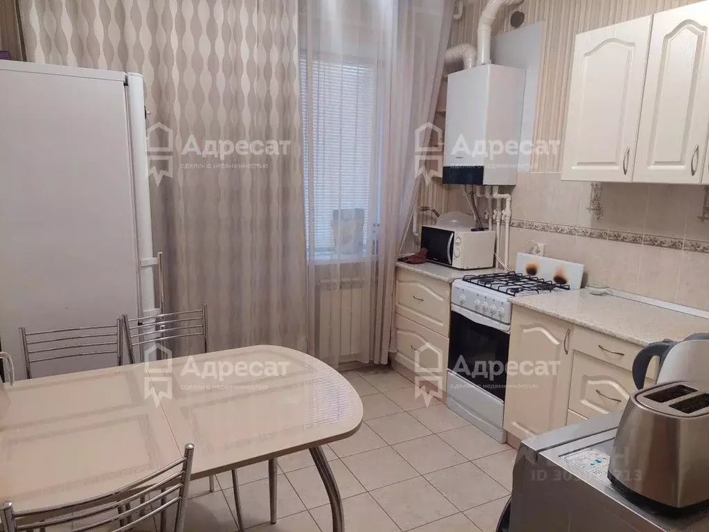 1-к кв. Волгоградская область, Волгоград ул. Солнечникова, 3 (45.9 м) - Фото 1
