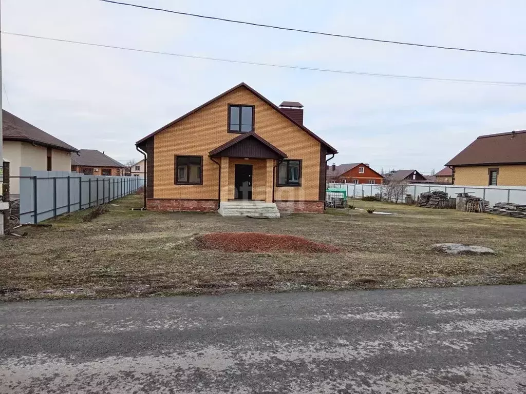Дом в Белгородская область, Белгородский район, Разумное рп ул. Сергея ... - Фото 0