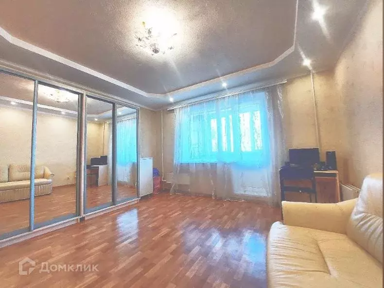 Продаётся 4-к квартира, 80 м - Фото 0