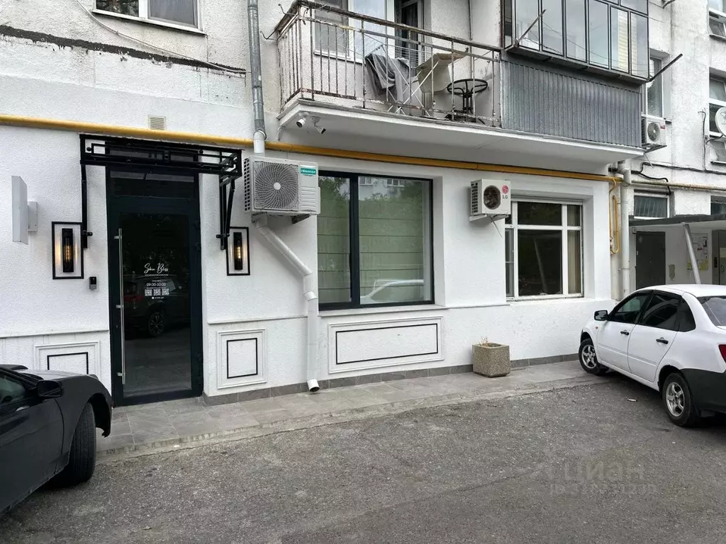 Торговая площадь в Краснодарский край, Геленджик ул. Грибоедова, 13 ... - Фото 0