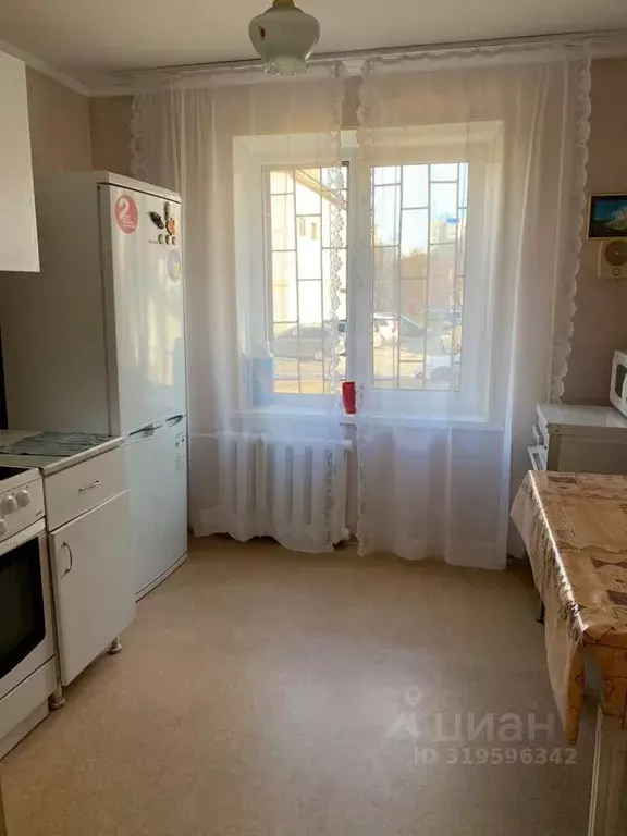 2-к кв. Алтайский край, Барнаул Балтийская ул., 50 (50.0 м) - Фото 1