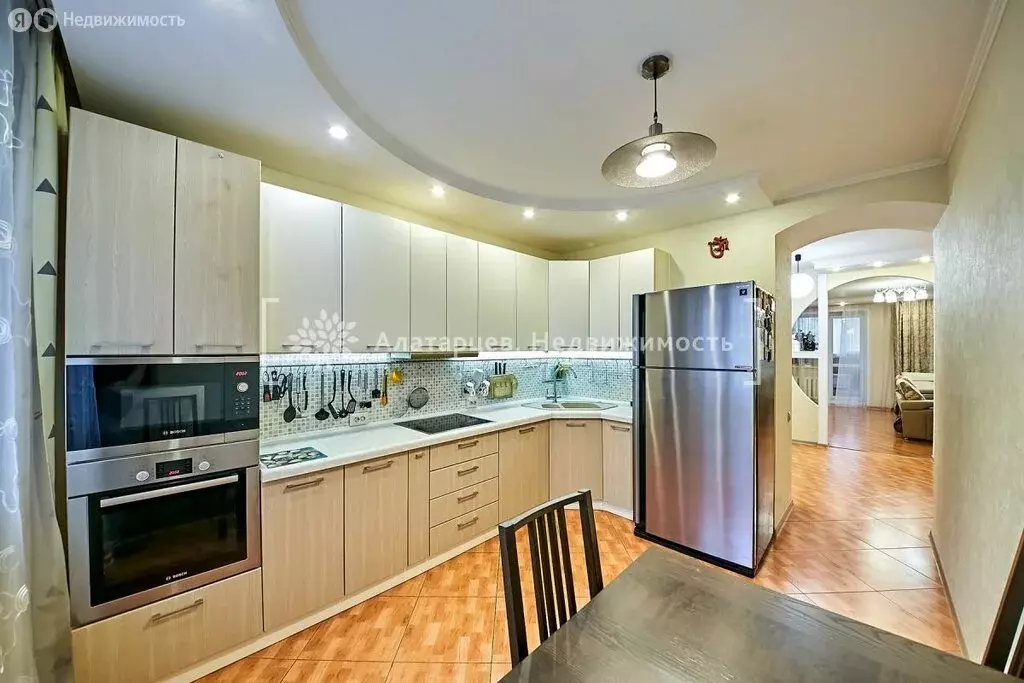 3-комнатная квартира: Томск, проспект Фрунзе, 26 (95 м) - Фото 0