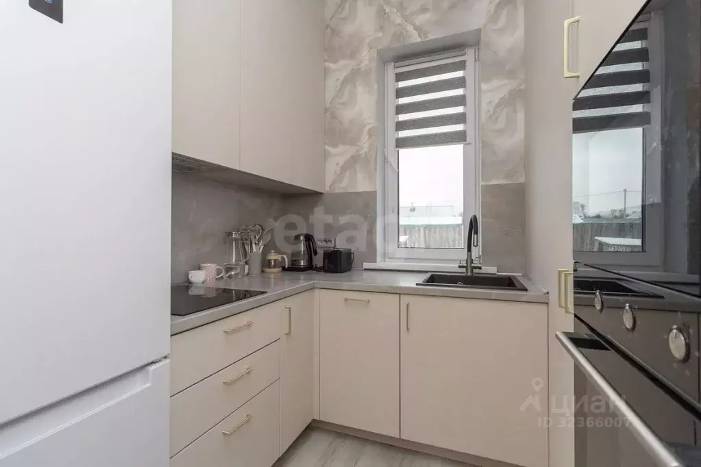 Дом в Тюменская область, Тюмень Якорь садовое товарищество, ул. Радуга ... - Фото 1