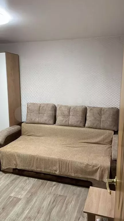 2-к. квартира, 42 м, 4/4 эт. - Фото 1