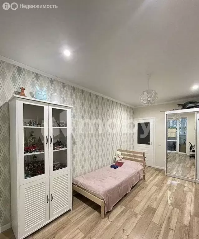 2-комнатная квартира: Калининград, улица Зои Космодемьянской, 10 (55 ... - Фото 1