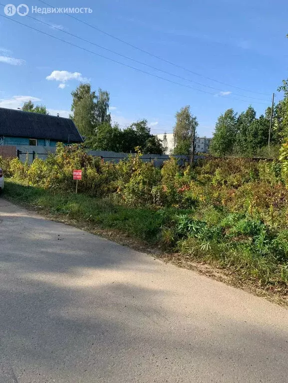 Участок в деревня Берново, Заводская улица (4 м) - Фото 1