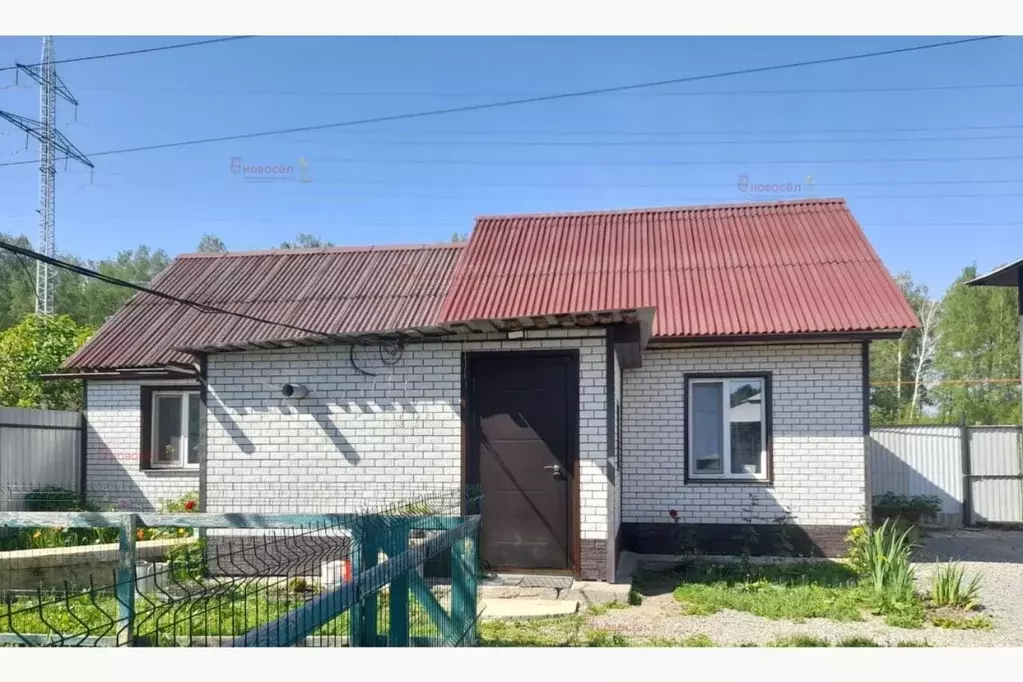 Дом в Свердловская область, Екатеринбург № 6 Химмашевец СНТ,  (58 м) - Фото 1