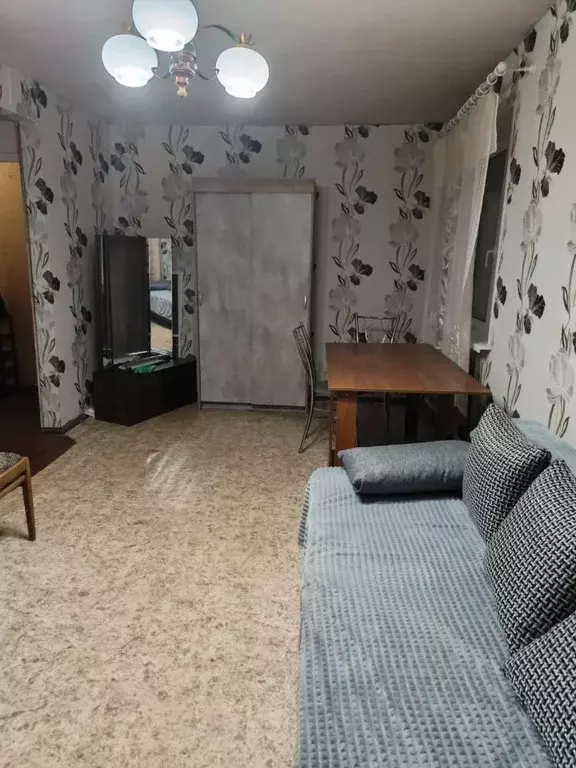 1-к кв. Ленинградская область, Гатчина ул. Радищева, 20/18 (31.0 м) - Фото 2