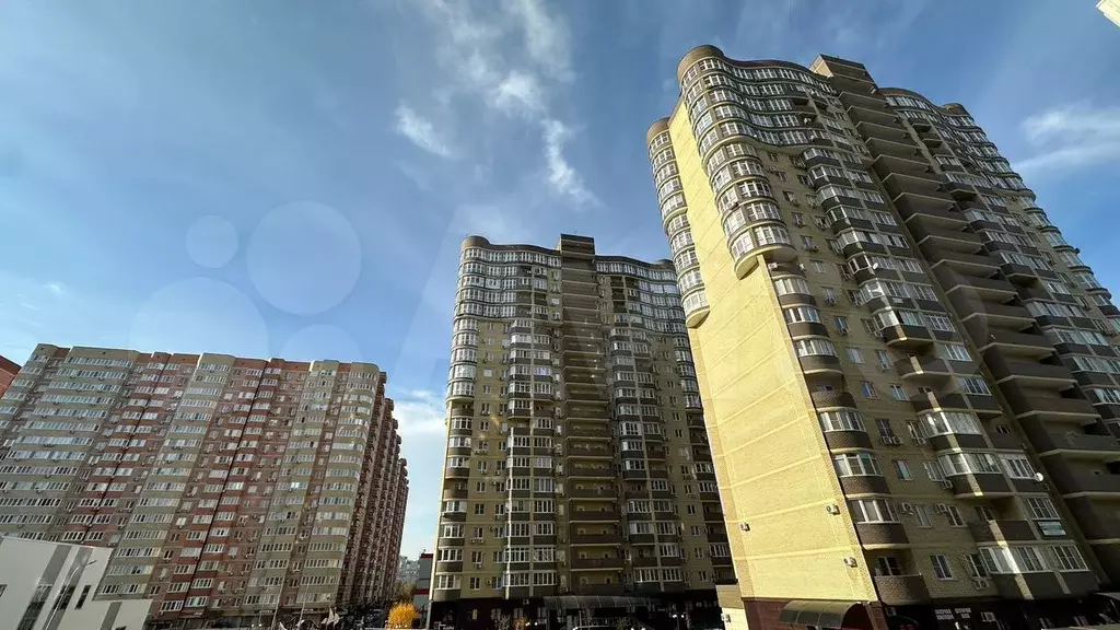 2-к. квартира, 54 м, 2/19 эт. - Фото 0
