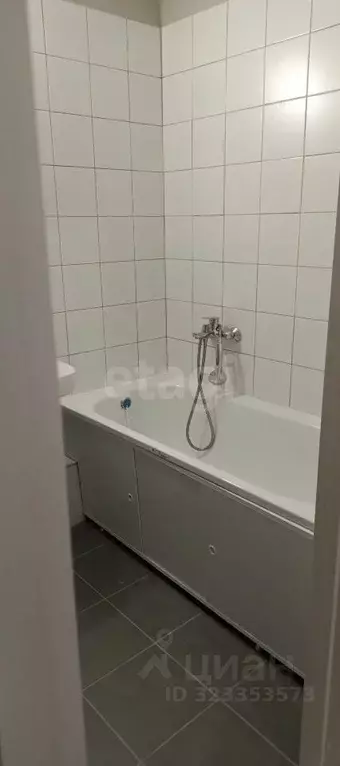 2-к кв. Пермский край, Пермь ул. Сергея Есенина, 9Ак1 (32.7 м) - Фото 1