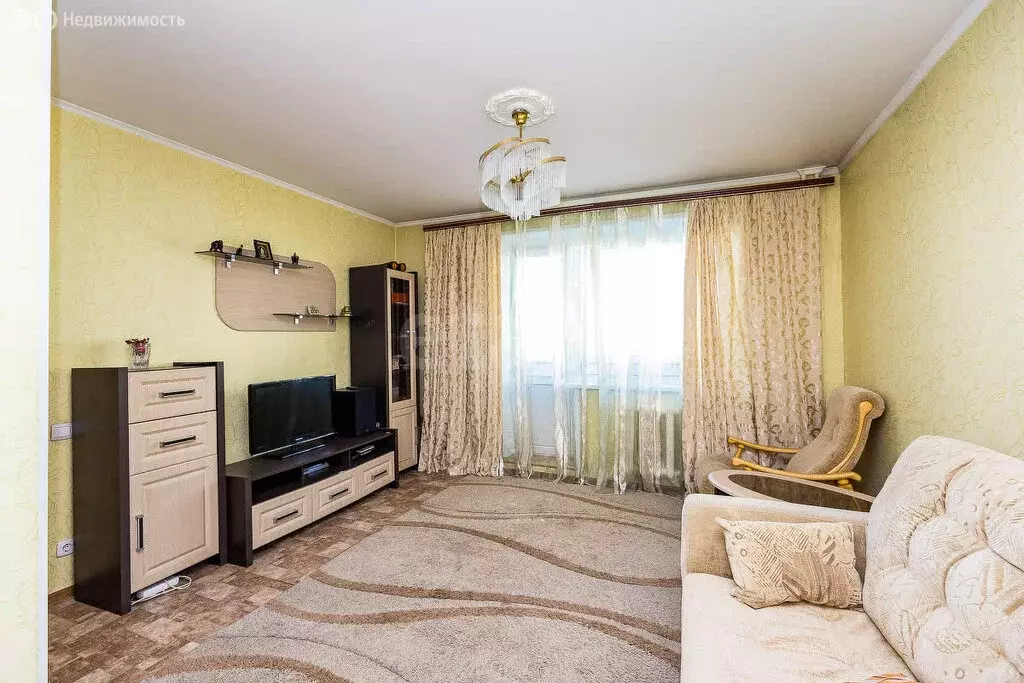 2-комнатная квартира: Благовещенск, улица Горького, 235 (69.2 м) - Фото 1