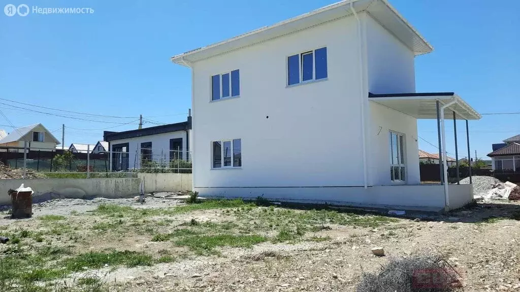 Дом в село Борисовка, улица Адмирала Клыкова (160 м) - Фото 2