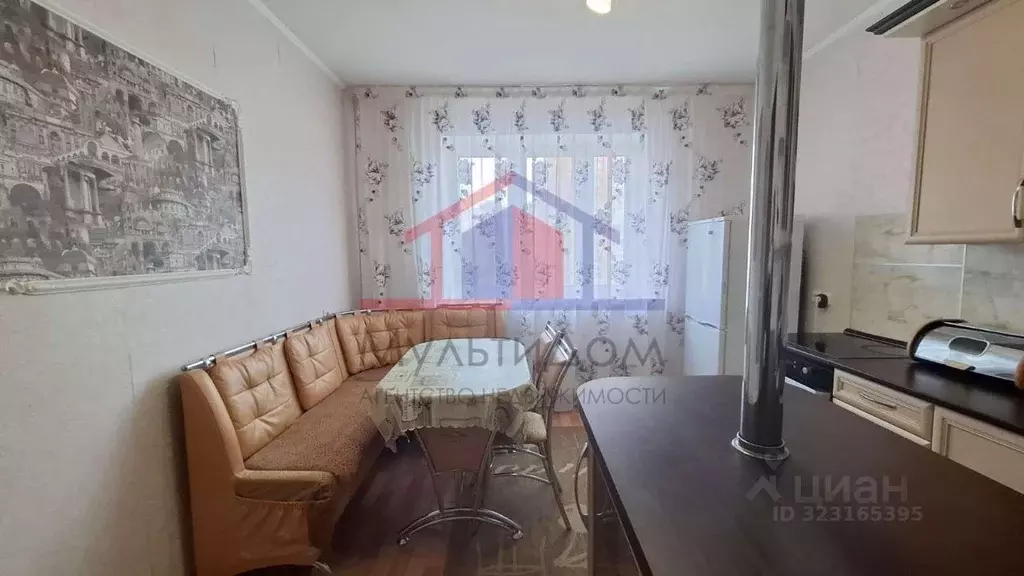 2-к кв. Белгородская область, Старый Оскол Степной мкр, 16 (62.0 м) - Фото 2