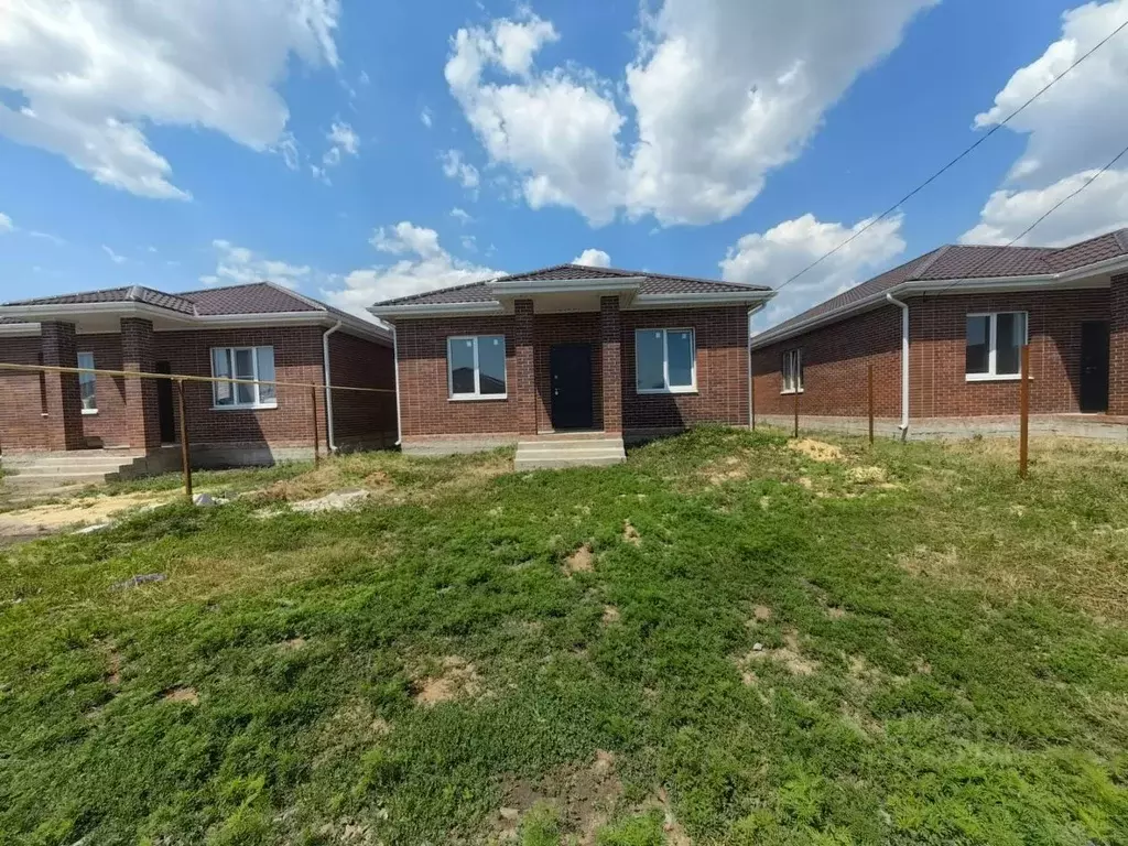 Дом в Ростовская область, Мясниковский район, Краснокрымское с/пос, ... - Фото 1