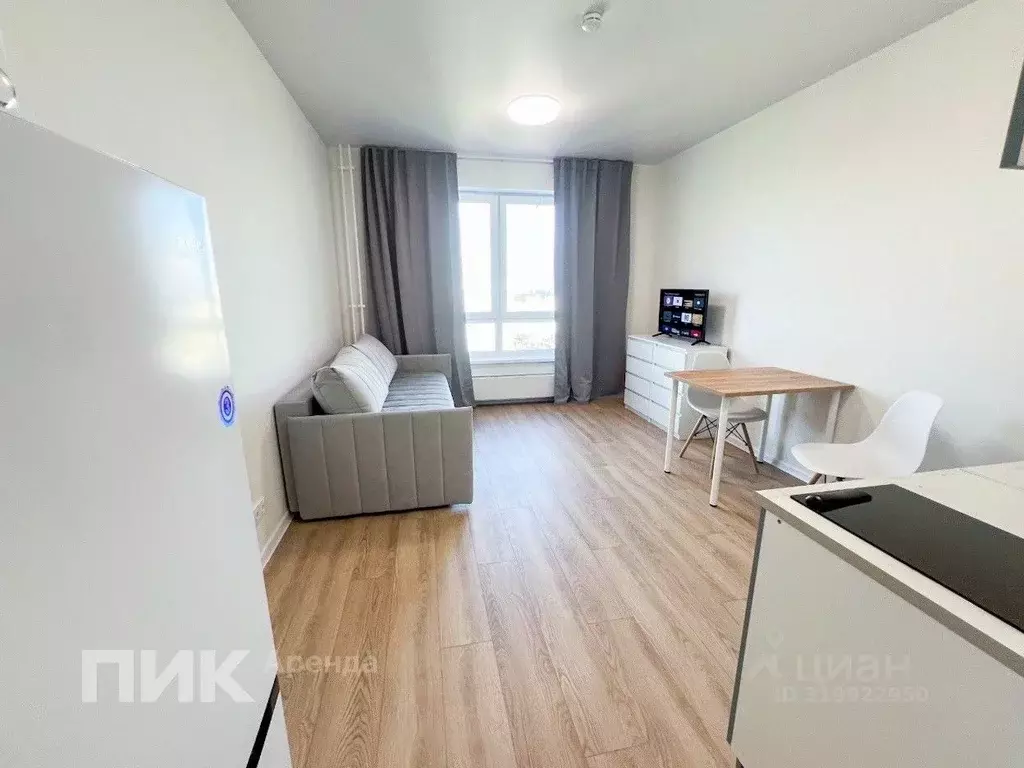 Студия Свердловская область, Екатеринбург ул. Гаршина, 3 (19.5 м) - Фото 0