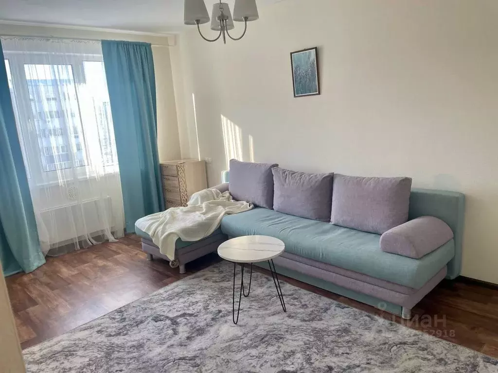 1-к кв. Алтайский край, Барнаул Взлетная ул., 87 (35.0 м) - Фото 1