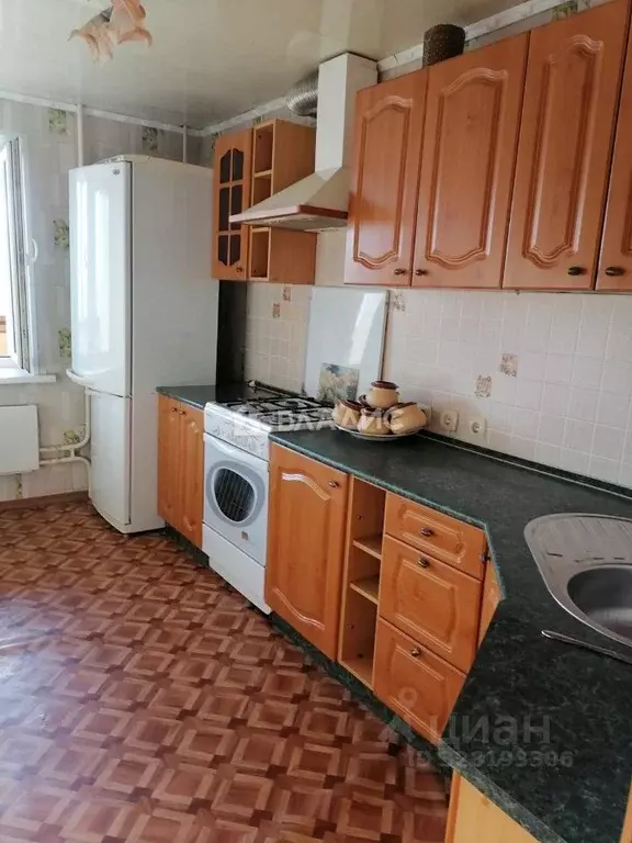 3-к кв. Саратовская область, Балаково ш. Саратовское, 55 (64.0 м) - Фото 2