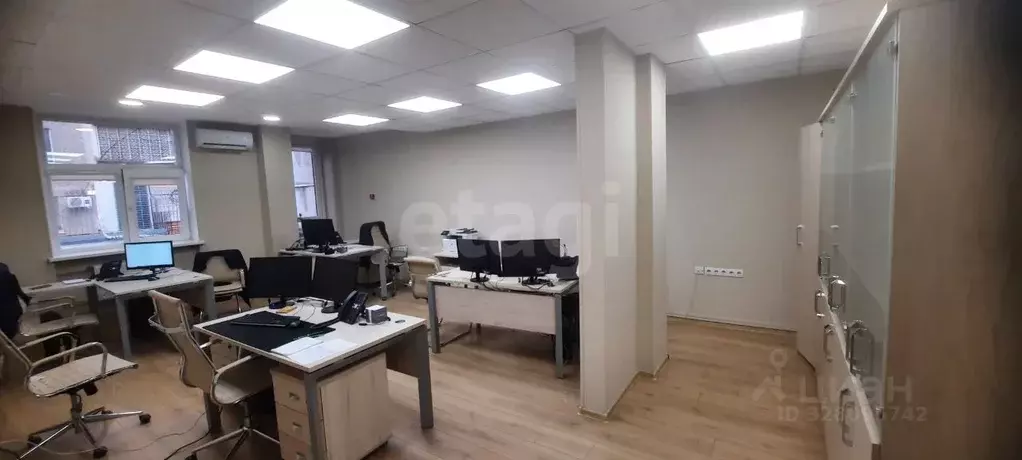 Офис в Крым, Симферополь ул. Комсомольская (36 м) - Фото 2