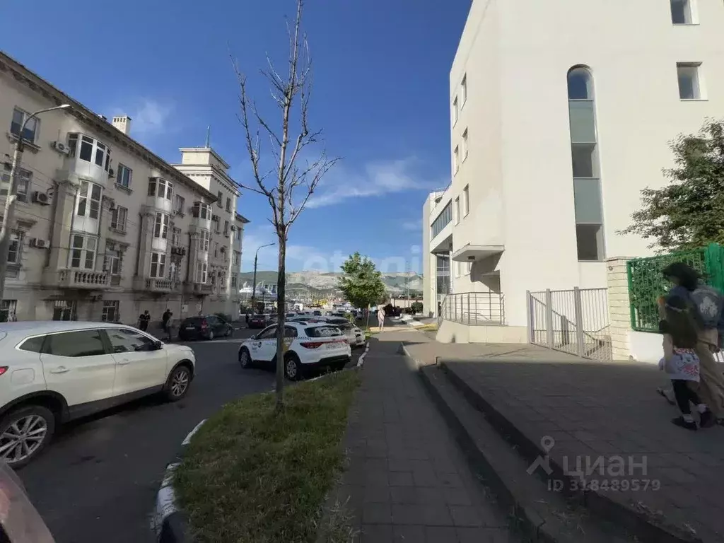 4-к кв. Краснодарский край, Новороссийск наб. Адмирала Серебрякова, 7 ... - Фото 0
