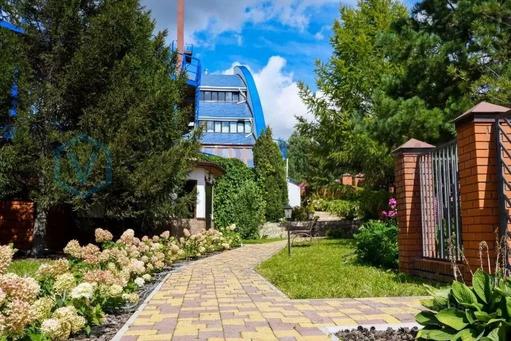 Коттедж в Омская область, Омск ул. Правый Берег Иртыша (633 м) - Фото 1